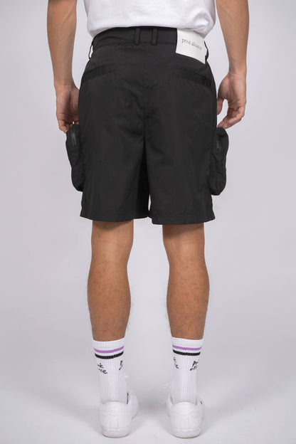 MEN OFF-DUTY SHORTS