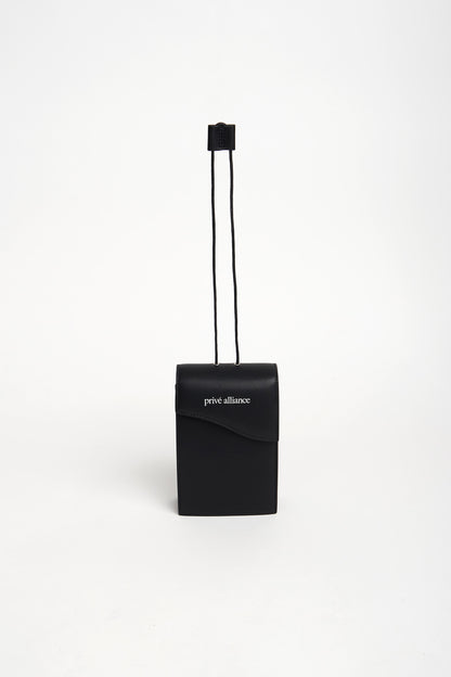 NECESSITY POUCH BAG - BLACK