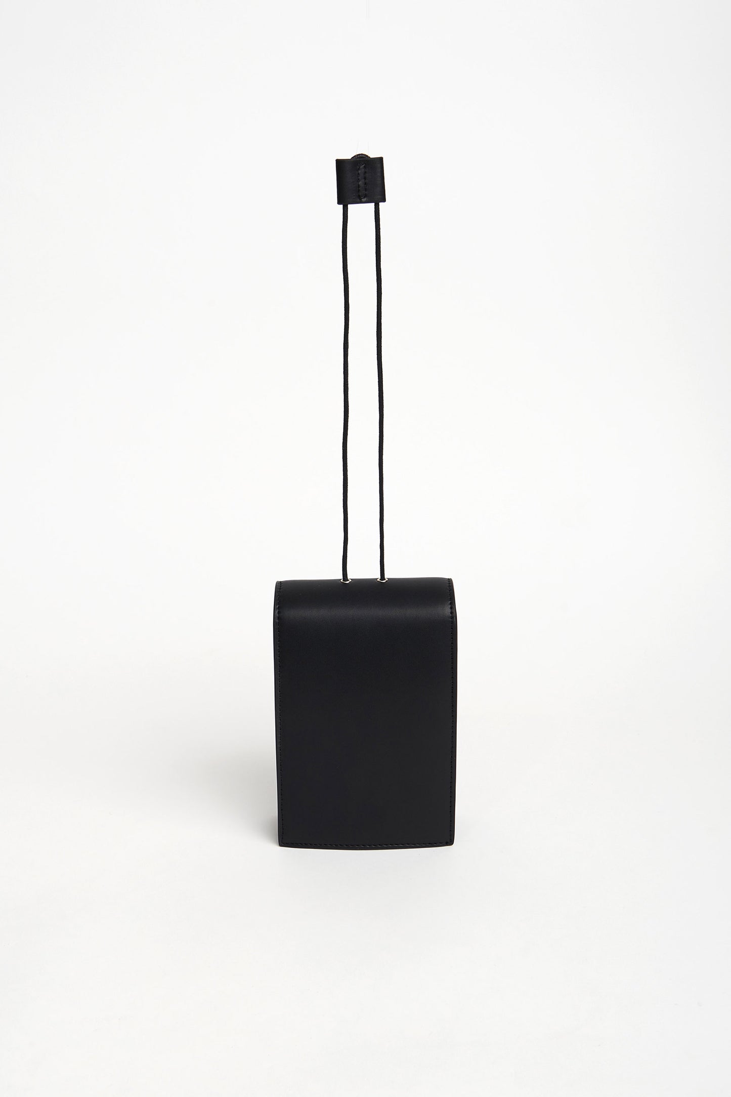 NECESSITY POUCH BAG - BLACK